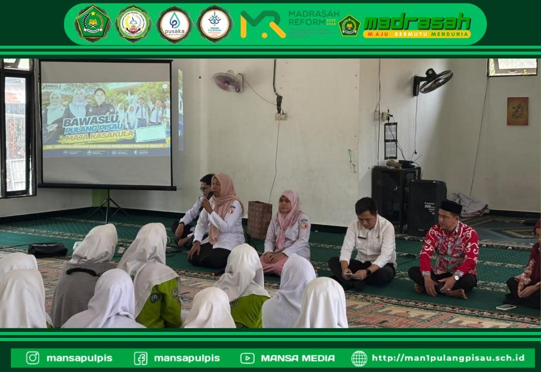 BAWASLU PULANG PISAU GELAR SOSIALISASI DEMOKRASI DAN PENDIDIKAN POLITIK DI MAN 1 PULANG PISAU 